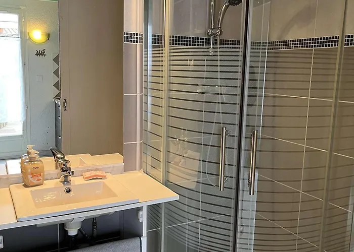 Maisonnette 4 Pers Avec Terrasse, Piscine, Proche Plage, Animaux Acceptes - Fr-1-387-145 * Marseillan (Herault)